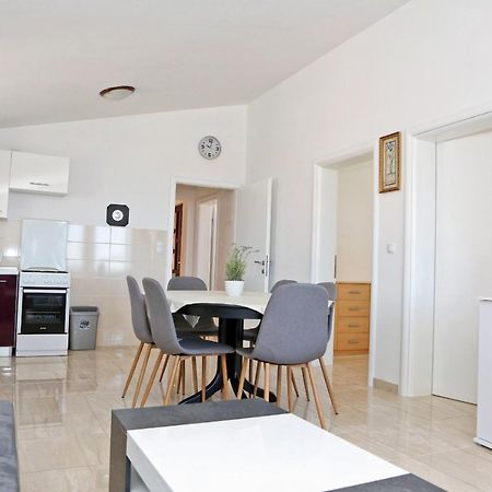 Apartmani Cili Miletici Dış mekan fotoğraf