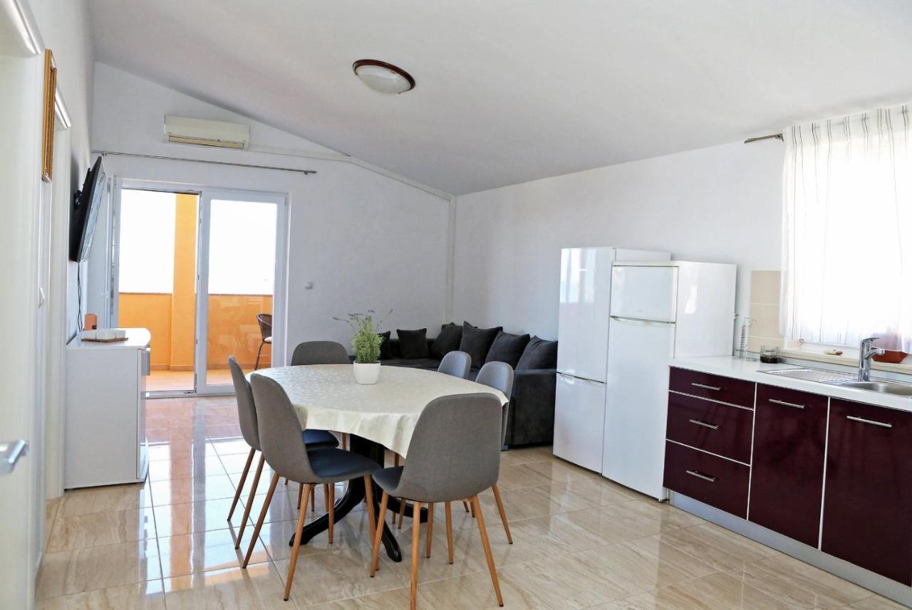 Apartmani Cili Miletici Dış mekan fotoğraf